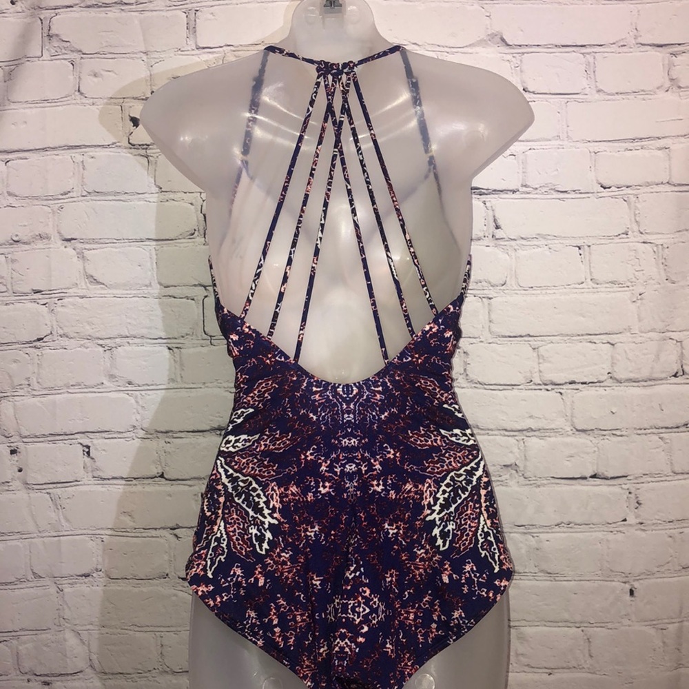 Athleta Aqualuxe One Piece Bathing Size Small - Picture 3 of 8